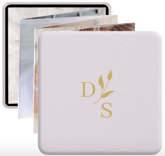 A LOVE STORY MINI ZLOŽLJIVA FOTOKNJIGA