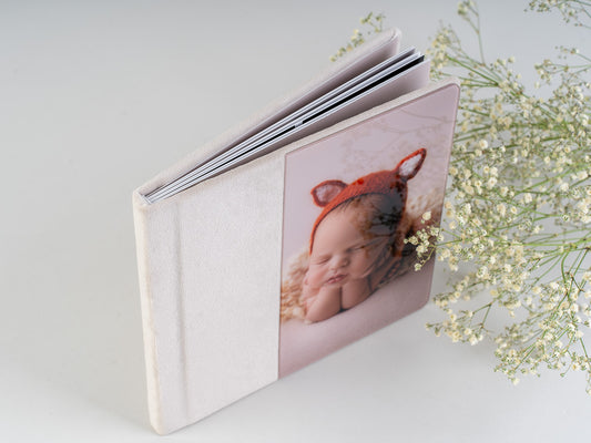 BABY ŽAMETNI ALBUM Z AKRILNO NASLOVNICO