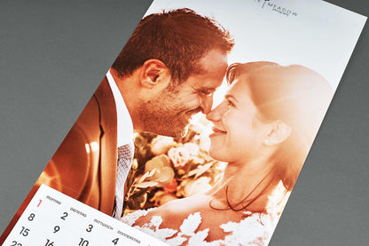 Enolistni stenski foto koledar 2026 z 12 odtrgalnimi listi velikost 30 x 60 cm