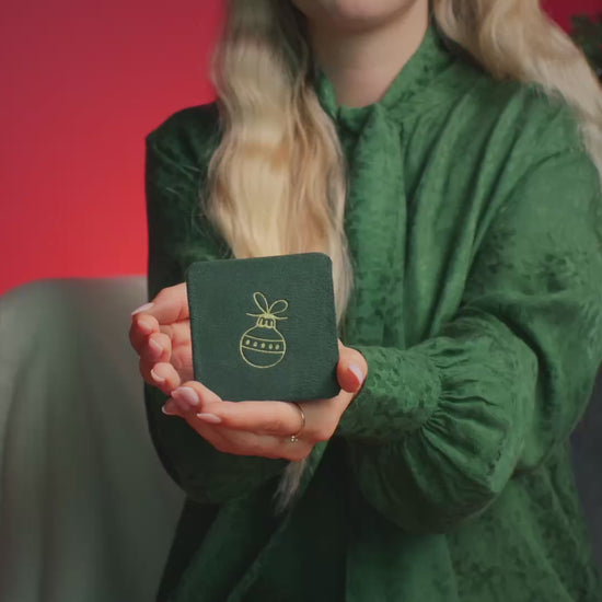 Video predstavitev čarobne mini zložljive fotoknjige – žametna božična kolekcija z zlatim potiskom