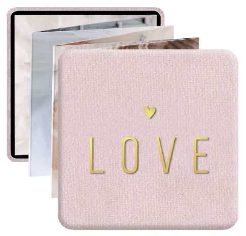 A LOVE STORY ŠKATLICA SPOMINOV - Škatlica za USB z Mini zložljivo fotoknjigo